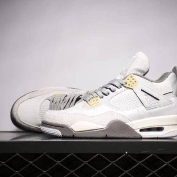 Air Jordan AJ4 SE "Craft" - Picture 3 of 9